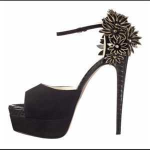 BRAND NEW Brian Atwood Shina Pump.
